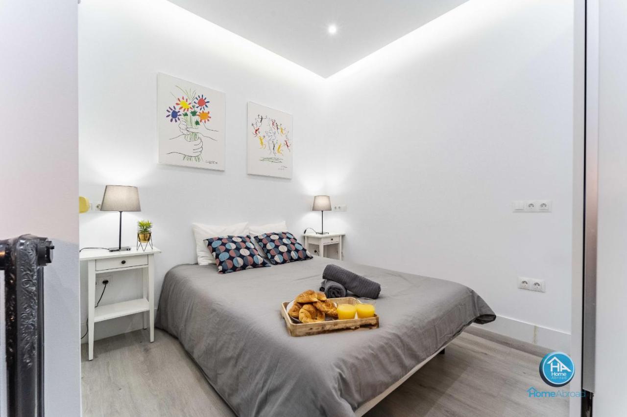 Modern Boutique Stay In The Heart Of มาดริด ภายนอก รูปภาพ