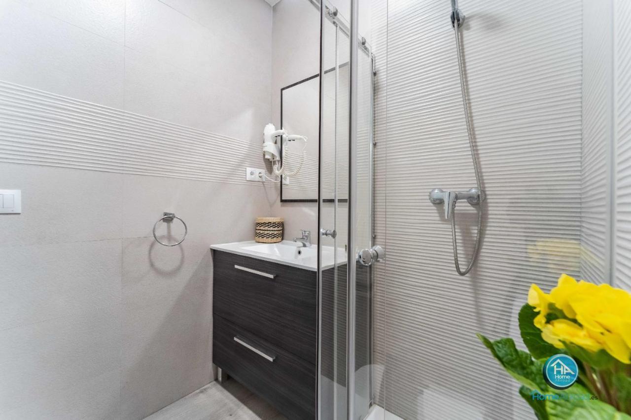 Modern Boutique Stay In The Heart Of มาดริด ภายนอก รูปภาพ